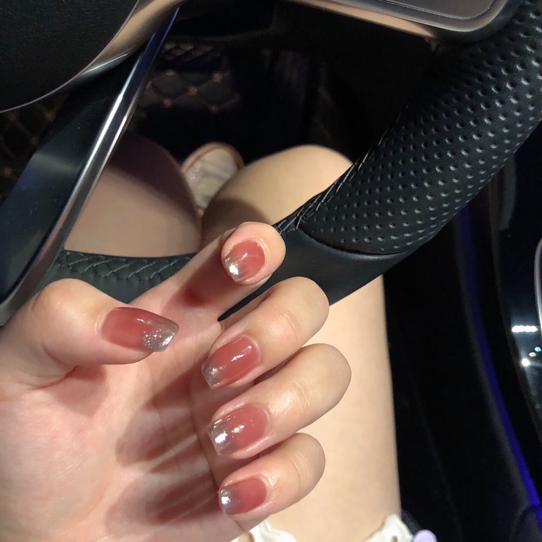 2020年流行美甲图片_美甲展会_资讯_懿格美甲