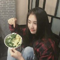 今天忙了一天 所以这么晚给你们更新 爱你们 么