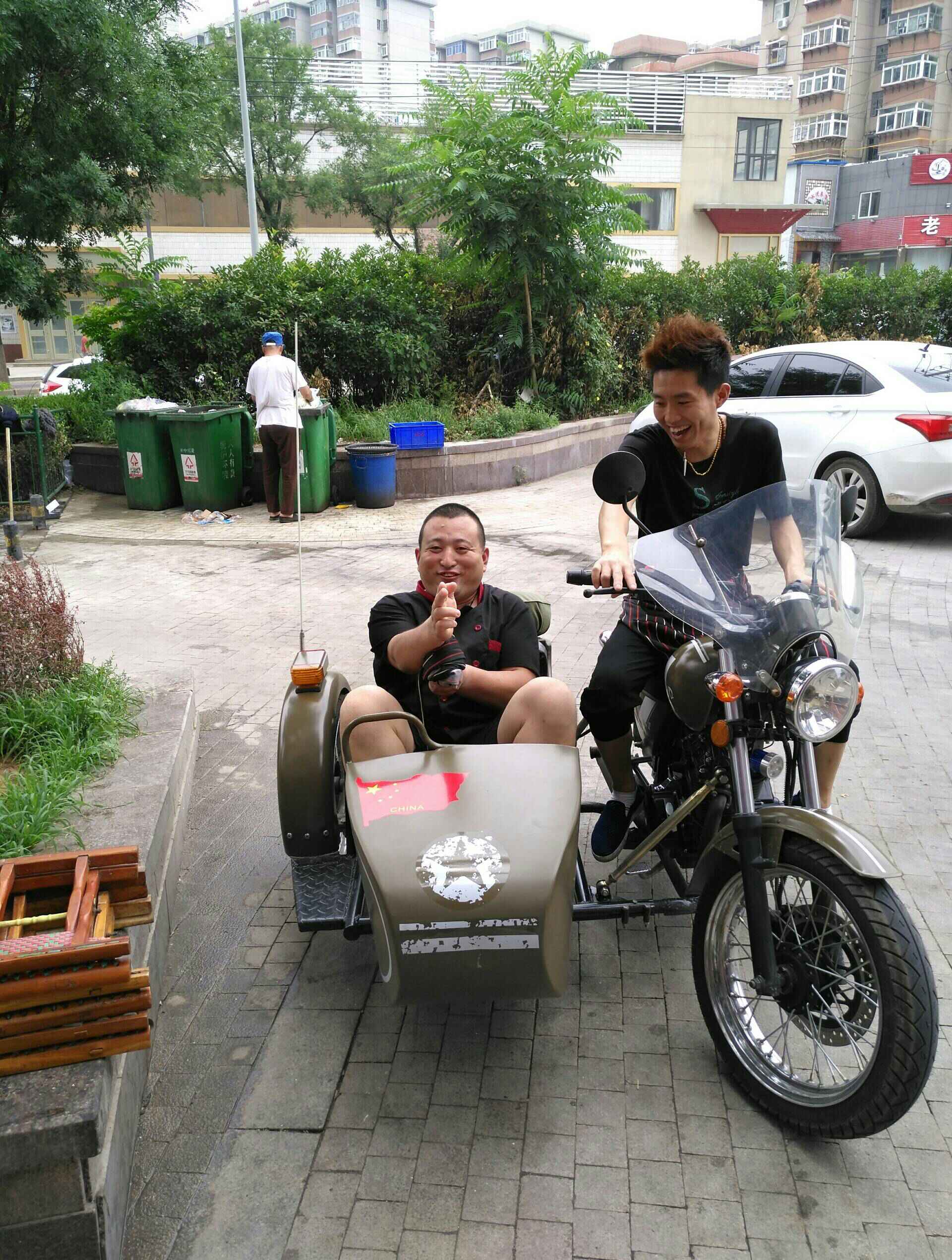 太君,八路滴全都跑了,上三八大盖 化龙点睛zzz的快手