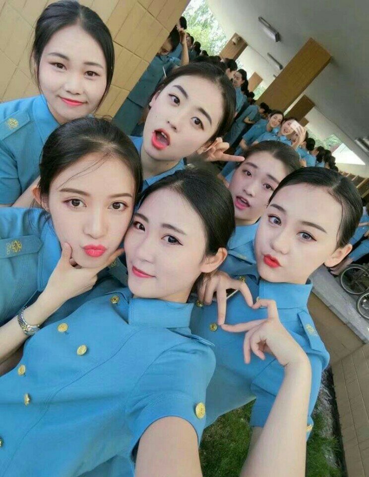 9k 0 4月前 杨蓉在旁边 fx5月前 气质 66 6666666666666 6月前 空姐