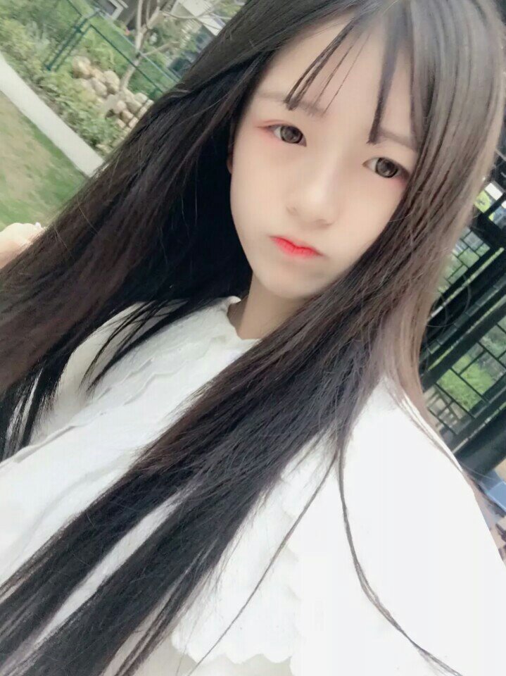 允恩小