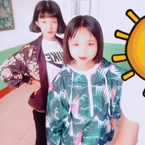 侯悦.