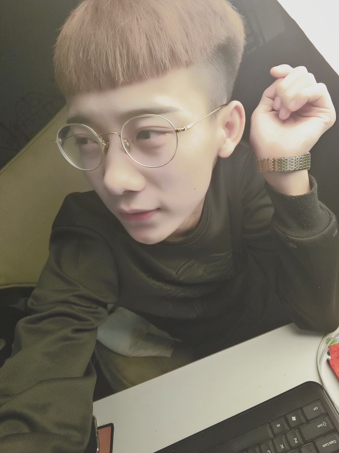 坏的时候让自己走投无路. - 李牌牌)的快手