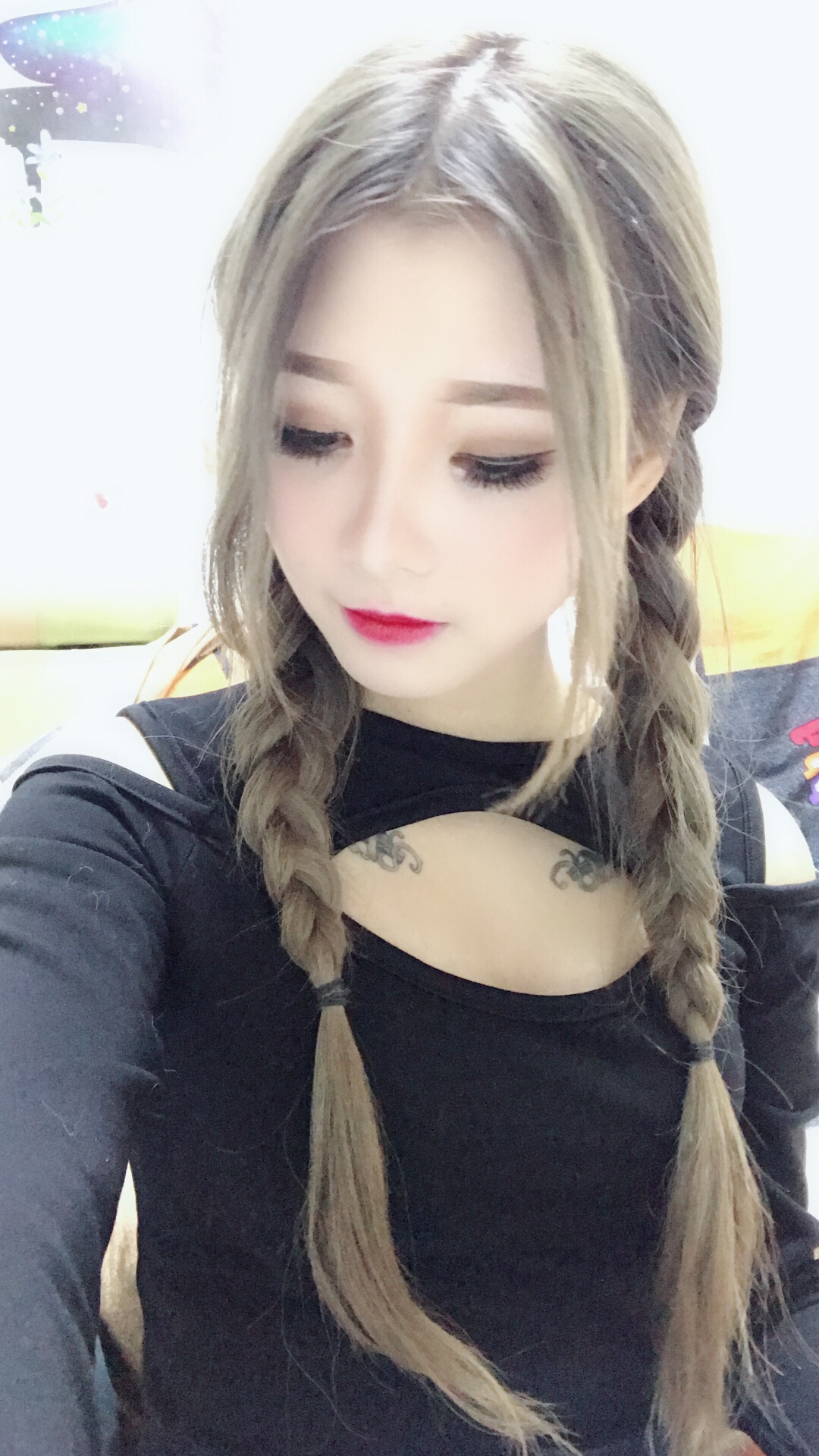 这种天气,就算男朋友跟别人跑了,也懒得去追了,太特么冷[呲牙] - 心怡