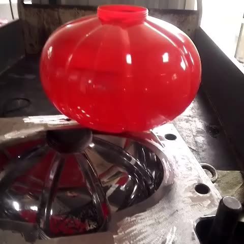 解放路的灯笼模具 145       赞       4月前