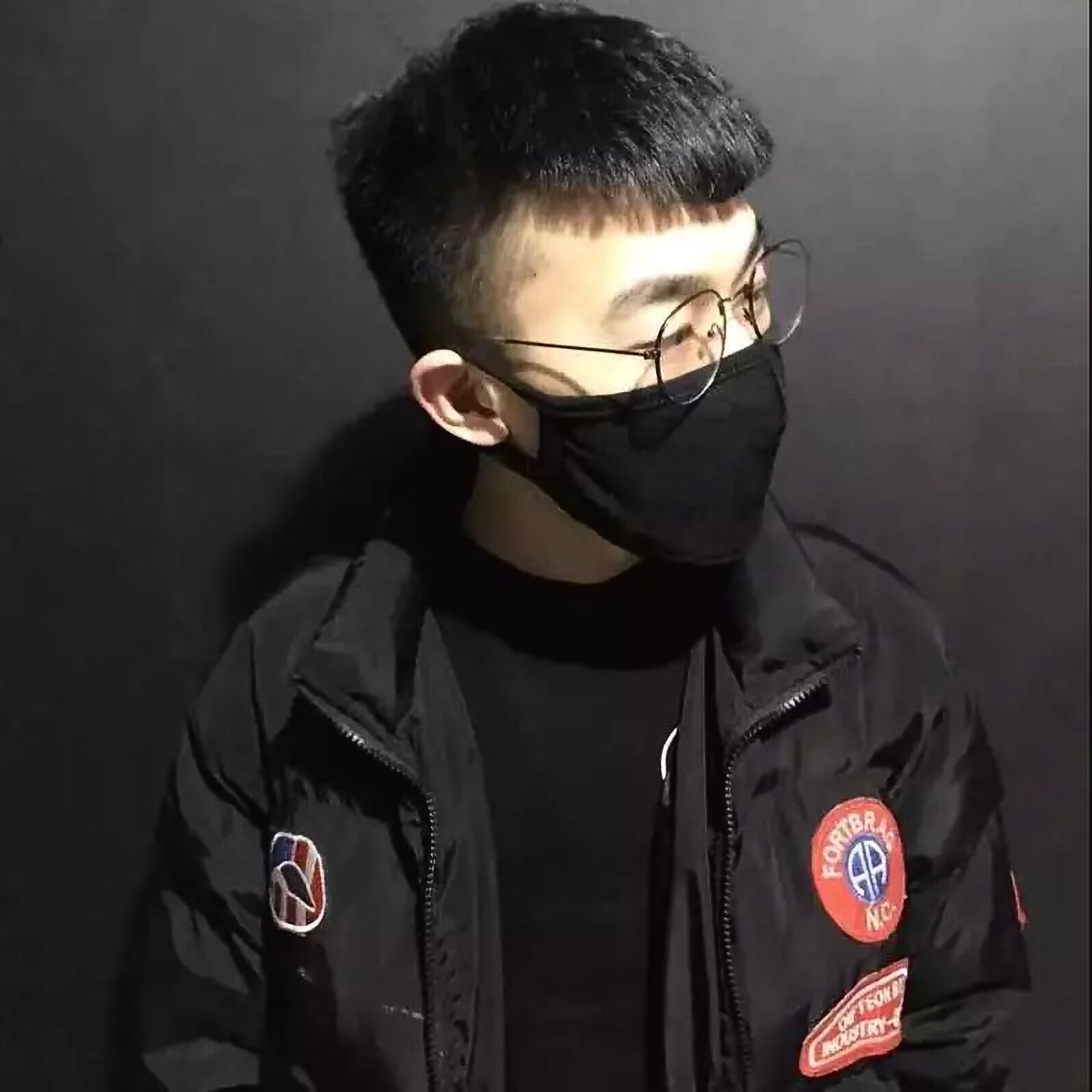 明天更新 发几张照片7815 - 92张向前(情感段子手)的快手