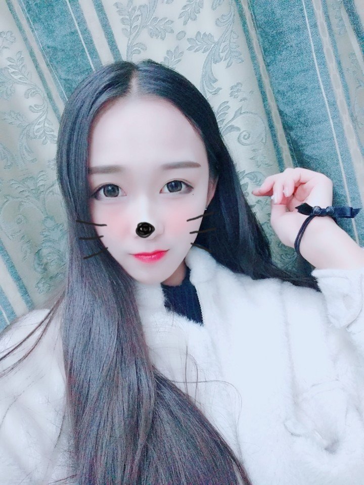 所以真正爱你的人 从来舍不得让你一个人. 早安.