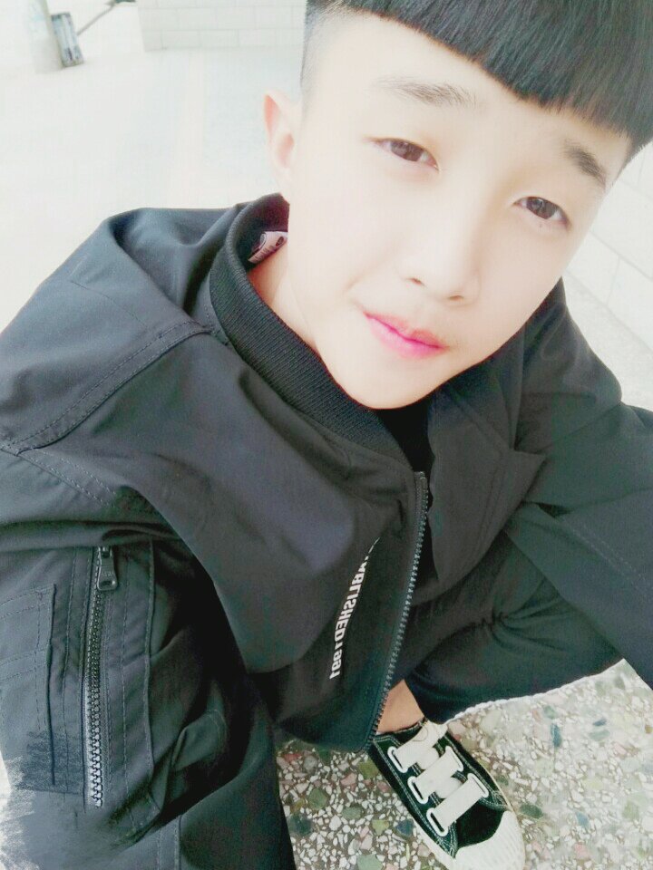 刘俊俊.95的快手