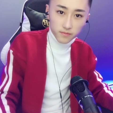 可以靠颜值 偏偏用才艺哈哈            收割小红心啦 shifu: @mc梦柯