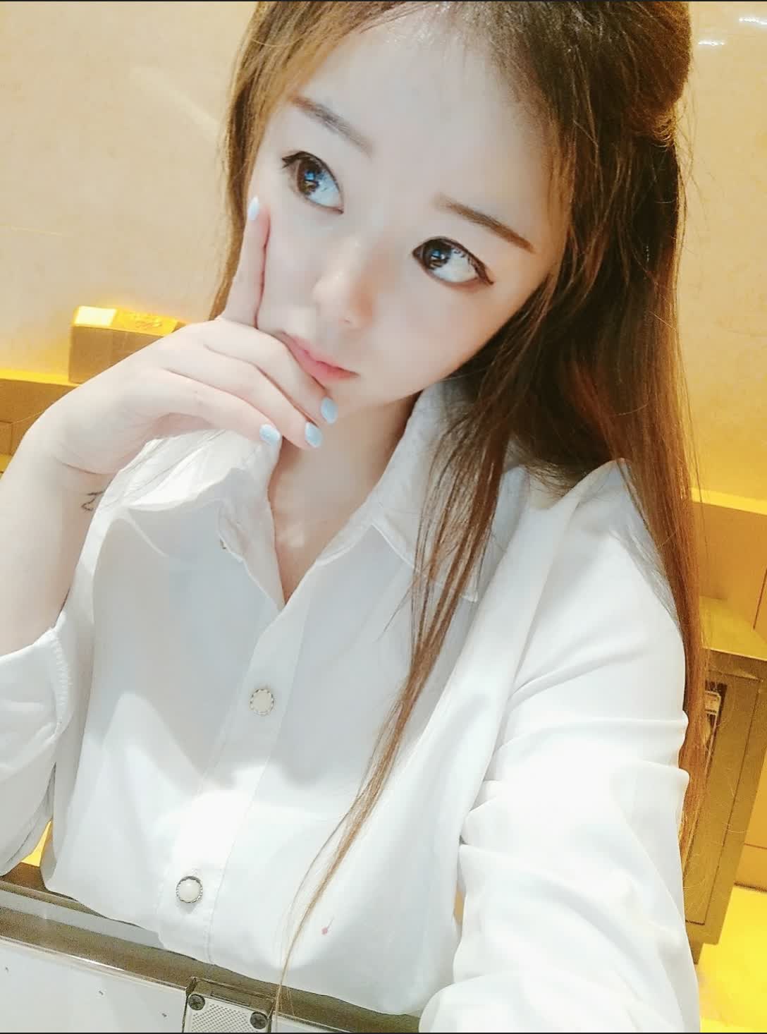 丢丢很酷(脑壳疼)的快手