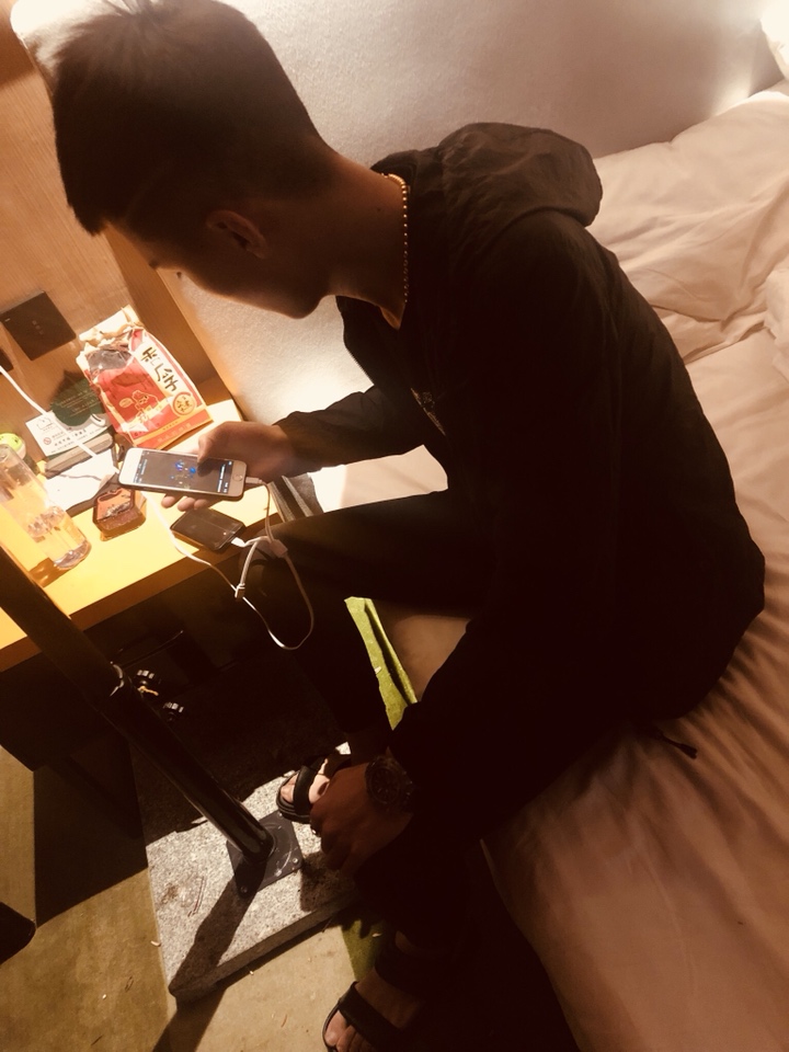 后悔没用 你得变好05 - 赵逸轩7093的快手