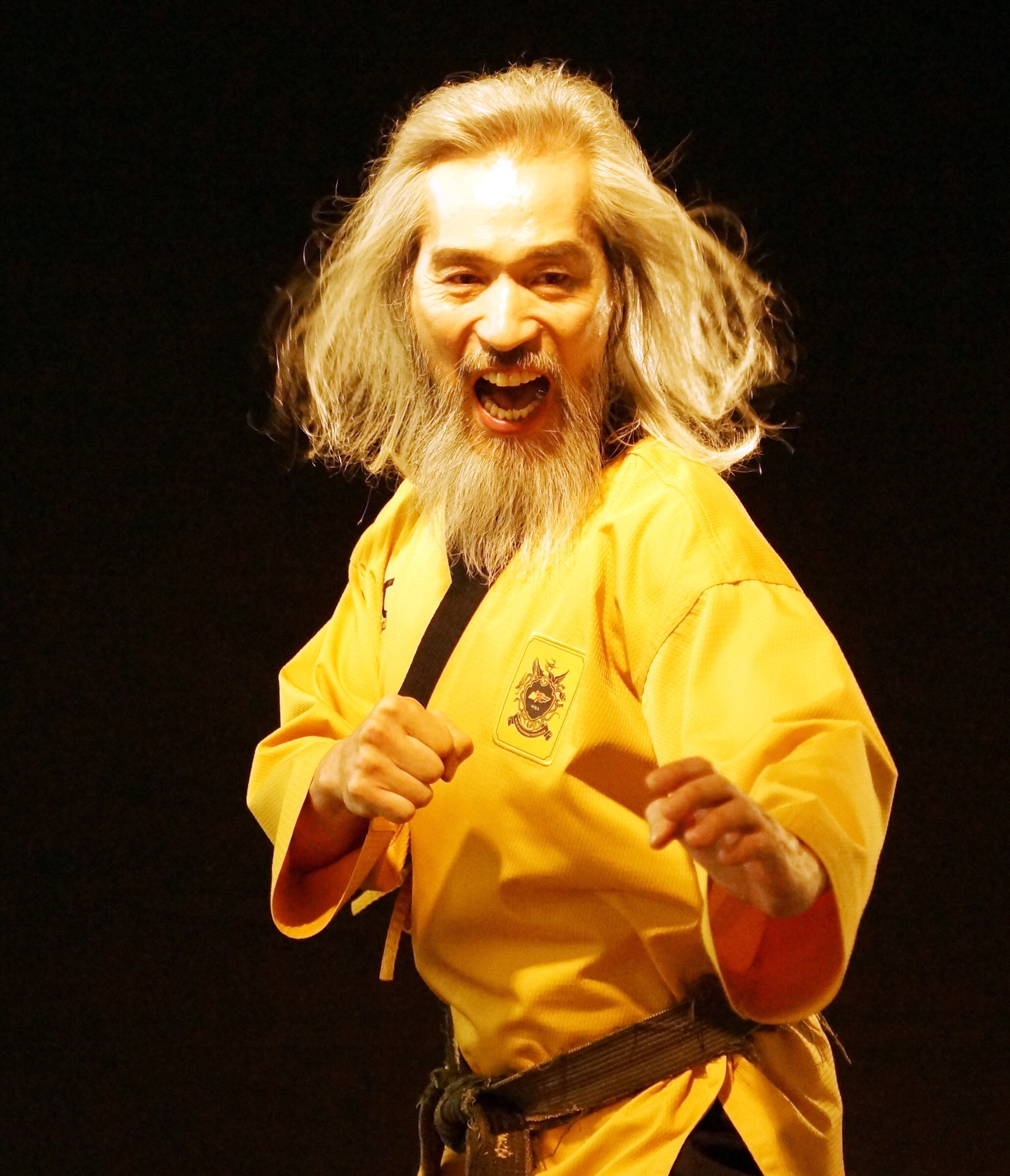 跆拳道#教练,总是把自己最好的,都付出给孩子们,有的人说教练是疯子