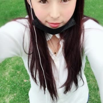 ぃ静静的主页-快手直播